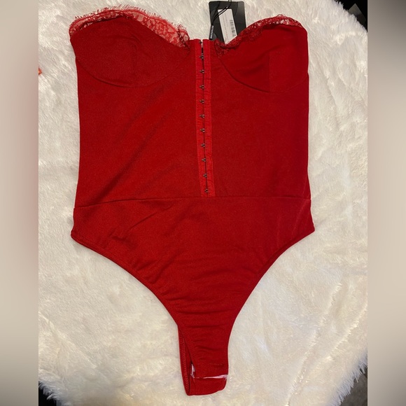 PrettyLittleThing Tops - Pretty little thing body suit top